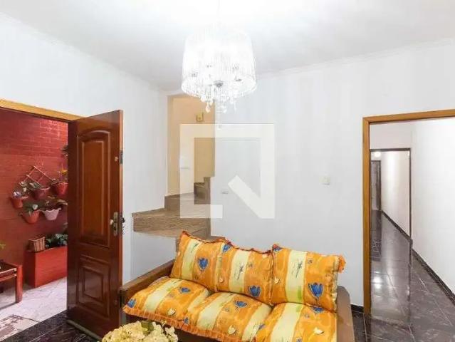 Casa / Sobrado para Venda em São Paulo/SP Artur Alvim 5 Quartos