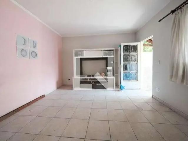 Casa / Sobrado para Venda em São Paulo/SP Artur Alvim 6 Quartos