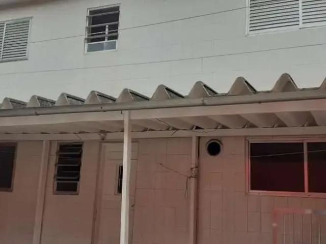 Casa / Sobrado para Venda em São Paulo/SP Artur Alvim 2 Quartos
