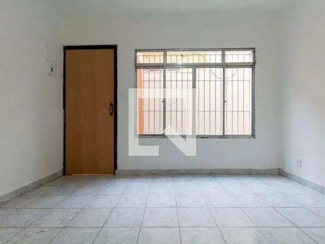 Casa / Sobrado para Venda em São Paulo/SP Artur Alvim 3 Quartos