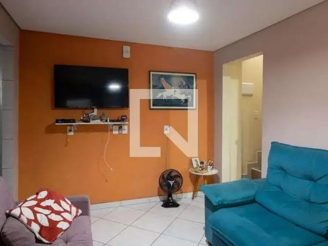Casa / Sobrado para Venda em São Paulo/SP Artur Alvim 3 Quartos