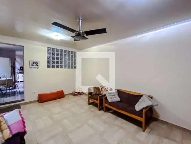 Casa / Sobrado para Venda em São Paulo/SP Bom Retiro 2 Quartos