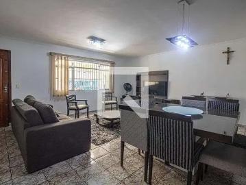 Rua Ribeiro Lacerda, Praça Giovanni da Modena