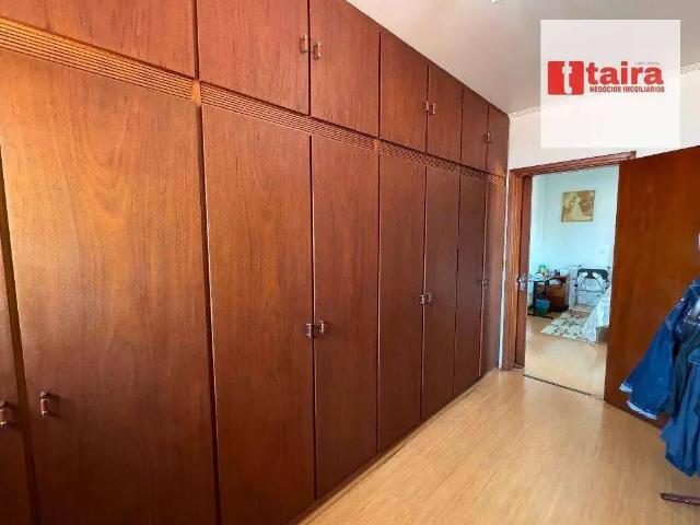 Casa / Sobrado para Venda em São Paulo/SP Bosque da Saúde 4 Quartos