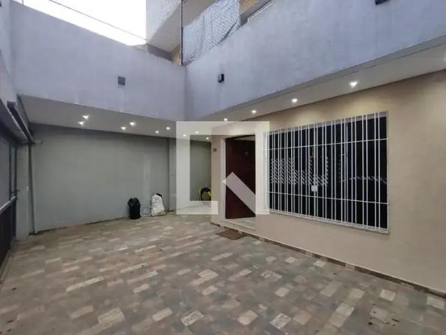 Casa / Sobrado para Venda em São Paulo/SP Bosque da Saúde 4 Quartos