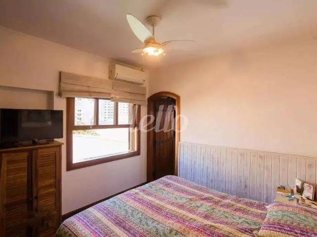 Casa / Sobrado para Venda em São Paulo/SP Bosque da Saúde 4 Quartos