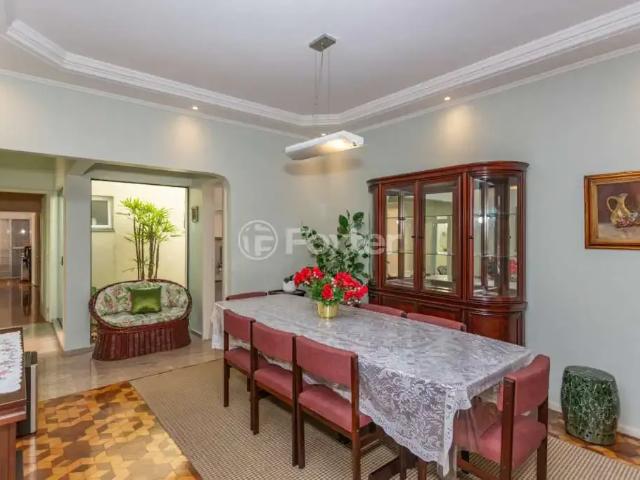 Casa / Sobrado para Venda em São Paulo/SP Bosque da Saúde 4 Quartos