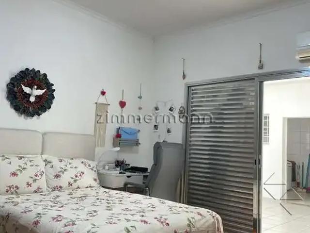 Casa / Sobrado para Venda em São Paulo/SP Bosque da Saúde 5 Quartos
