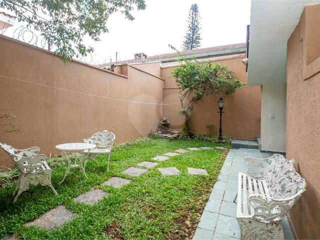 Casa / Sobrado para Venda em São Paulo/SP Brooklin 4 Quartos
