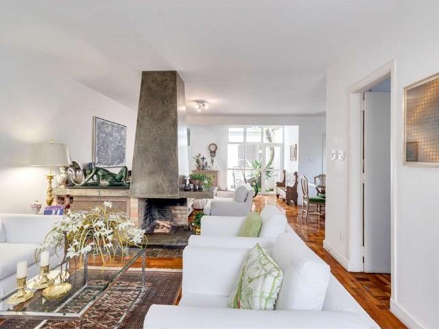 Casa / Sobrado para Venda em São Paulo/SP Brooklin 4 Quartos