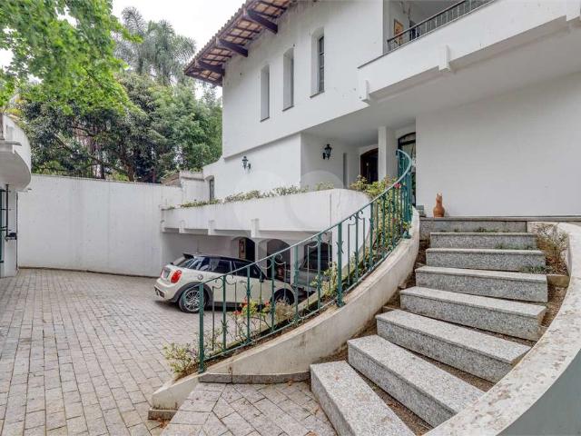 Casa / Sobrado para Venda em São Paulo/SP Brooklin 4 Quartos
