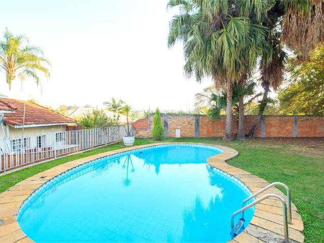 Casa / Sobrado para Venda em São Paulo/SP Brooklin 5 Quartos