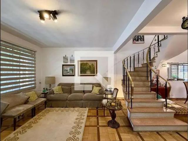 Casa / Sobrado para Venda em São Paulo/SP Brooklin 3 Quartos