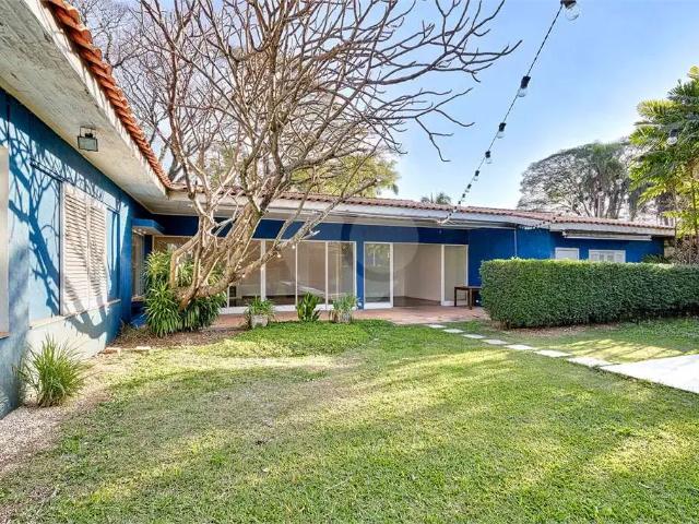 Casa / Sobrado para Venda em São Paulo/SP Brooklin 3 Quartos