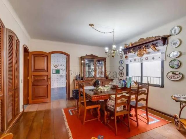 Casa / Sobrado para Venda em São Paulo/SP Brooklin Paulista 4 Quartos