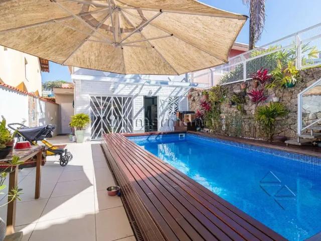 Casa / Sobrado para Venda em São Paulo/SP Butantã 3 Quartos