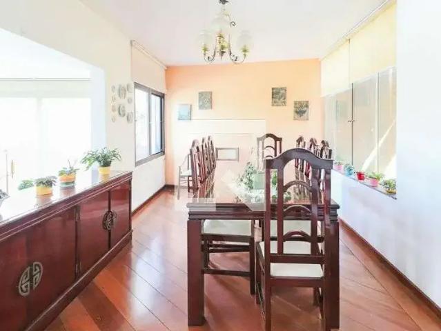 Casa / Sobrado para Venda em São Paulo/SP Jardim Peri Peri 4 Quartos