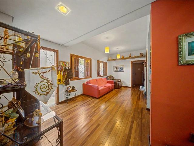 Casa / Sobrado para Venda em São Paulo/SP Butantã 4 Quartos