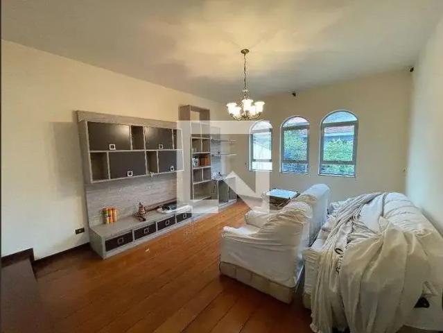 Casa / Sobrado para Venda em São Paulo/SP Butantã 4 Quartos