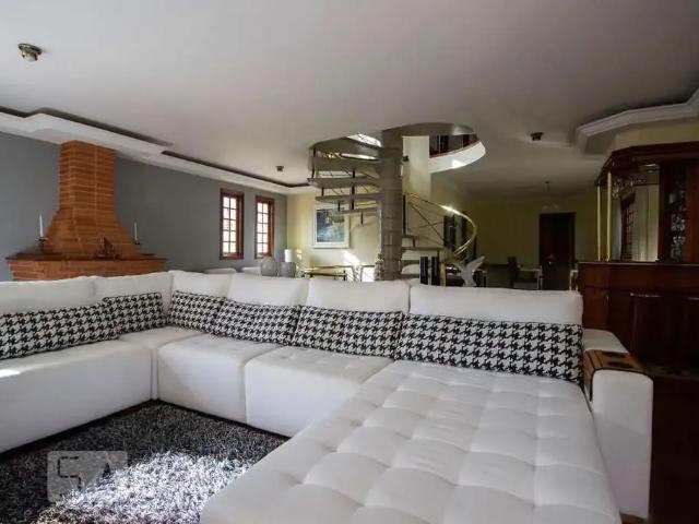 Casa / Sobrado para Venda em São Paulo/SP Butantã 5 Quartos