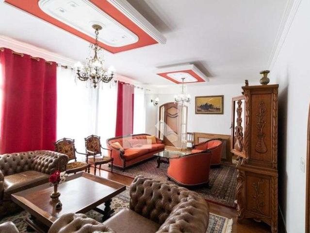 Casa / Sobrado para Venda em São Paulo/SP Butantã 5 Quartos