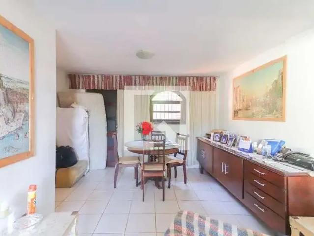 Casa / Sobrado para Venda em São Paulo/SP Butantã 5 Quartos