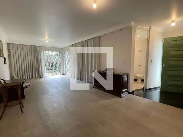 Casa / Sobrado para Venda em São Paulo/SP Butantã 5 Quartos