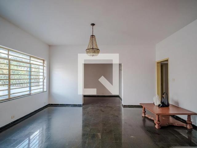 Casa / Sobrado para Venda em São Paulo/SP Butantã 5 Quartos