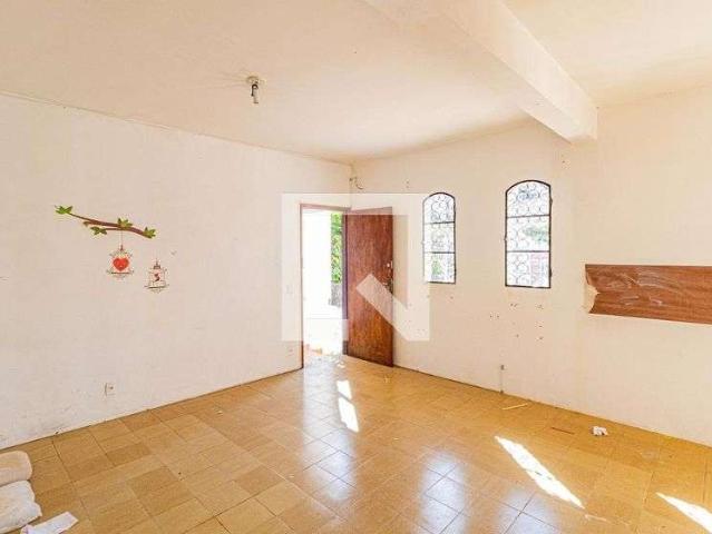 Casa / Sobrado para Venda em São Paulo/SP Butantã 5 Quartos