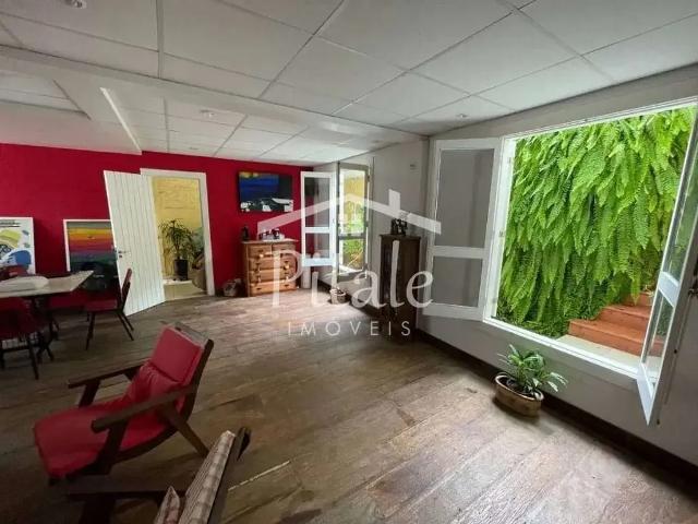 Casa / Sobrado para Venda em São Paulo/SP Butantã 6 Quartos