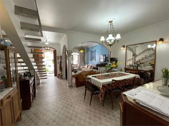 Casa / Sobrado para Venda em São Paulo/SP Cambuci 3 Quartos