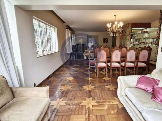 Casa / Sobrado para Venda em São Paulo/SP Cambuci 6 Quartos