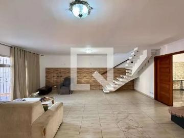 Casa / Sobrado para Venda em São Paulo/SP Campo Belo 3 Quartos