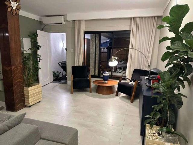 Casa / Sobrado para Venda em São Paulo/SP Campo Belo 3 Quartos