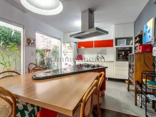 Casa / Sobrado para Venda em São Paulo/SP Campo Belo 3 Quartos