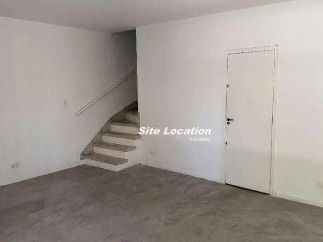 Casa / Sobrado para Venda em São Paulo/SP Campo Belo 4 Quartos