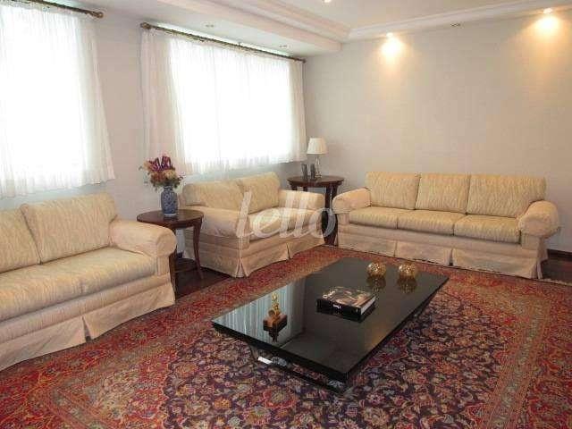 Casa / Sobrado para Venda em São Paulo/SP Campo Belo 4 Quartos