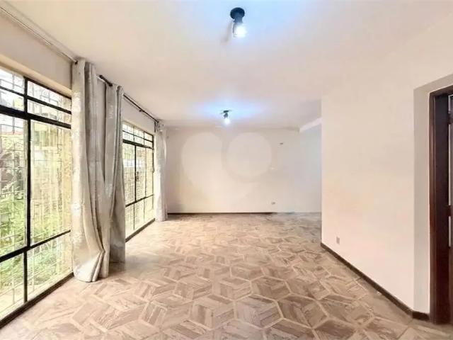 Casa / Sobrado para Venda em São Paulo/SP Campo Belo 4 Quartos