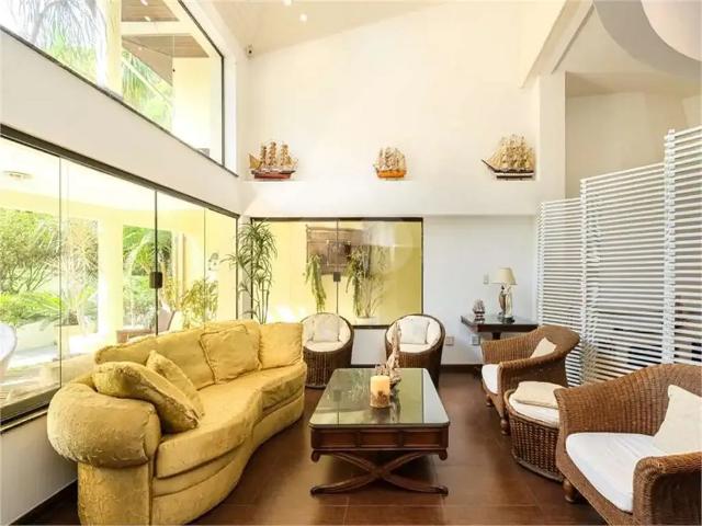 Casa / Sobrado para Venda em São Paulo/SP Campo Belo 5 Quartos
