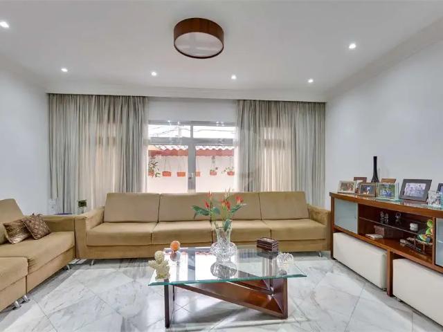 Casa / Sobrado para Venda em São Paulo/SP Campo Grande 3 Quartos