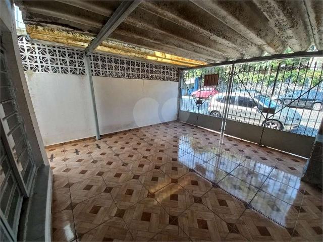 Casa / Sobrado para Venda em São Paulo/SP Campo Limpo 2 Quartos