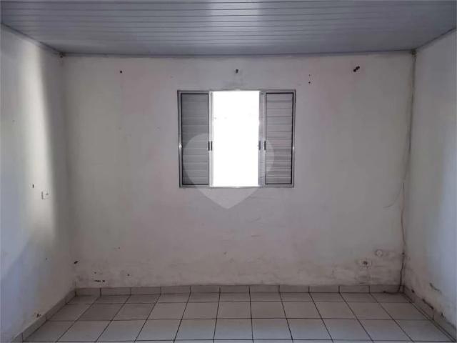 Casa / Sobrado para Venda em São Paulo/SP Campo Limpo 3 Quartos