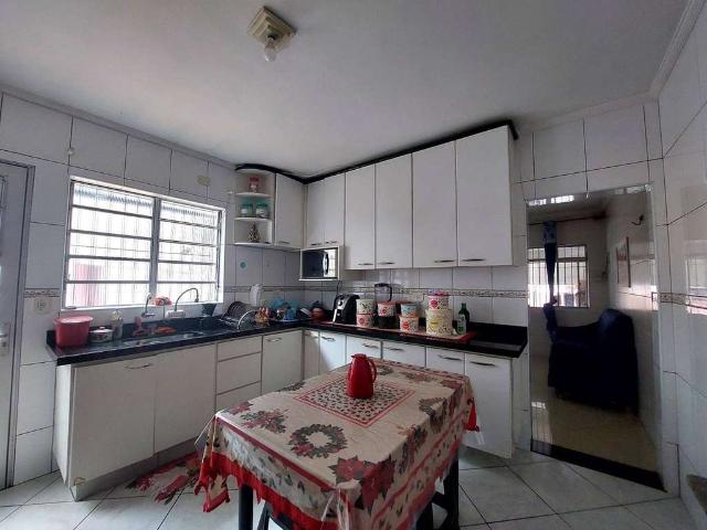 Casa / Sobrado para Venda em São Paulo/SP Capão do Embira 5 Quartos