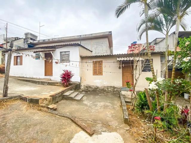Casa / Sobrado para Venda em São Paulo/SP Capão Redondo 5 Quartos