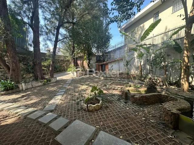 Casa / Sobrado para Venda em São Paulo/SP Capela do Socorro 8 Quartos