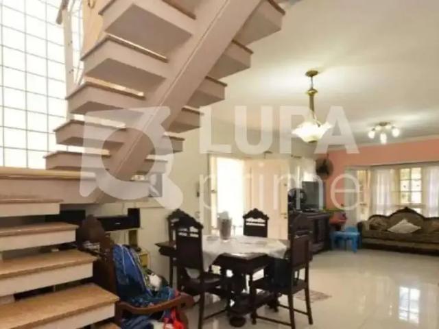 Casa / Sobrado para Venda em São Paulo/SP Carandiru 3 Quartos