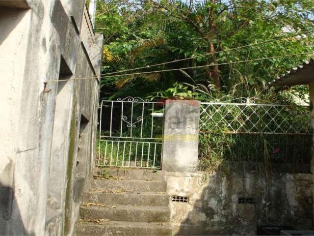Casa / Sobrado para Venda em São Paulo/SP Chora Menino 3 Quartos