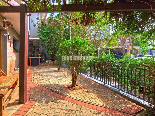 Casa / Sobrado para Venda em São Paulo/SP Chácara Santo Antônio 2 Quartos