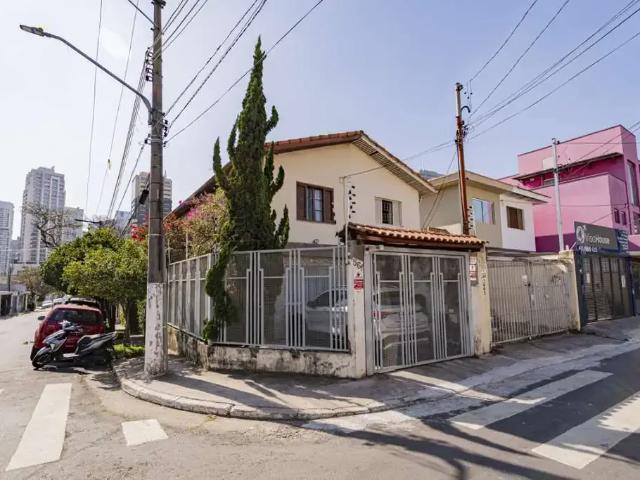 Casa / Sobrado para Venda em São Paulo/SP Chácara Santo Antônio 2 Quartos