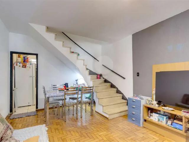 Casa / Sobrado para Venda em São Paulo/SP Chácara Santo Antônio 2 Quartos